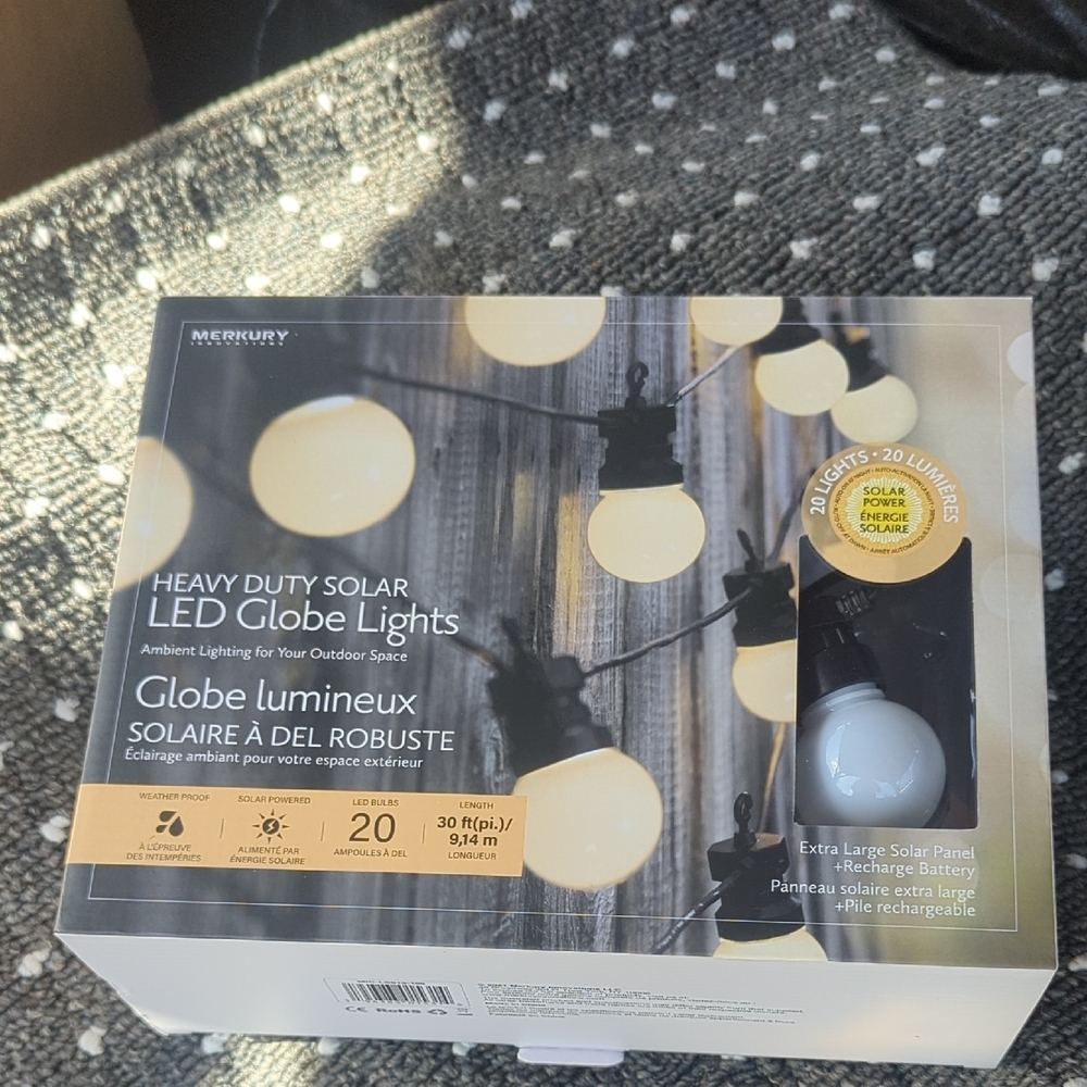 Mercury Heavy Duty Solar LED Globe String Lights - Warm White